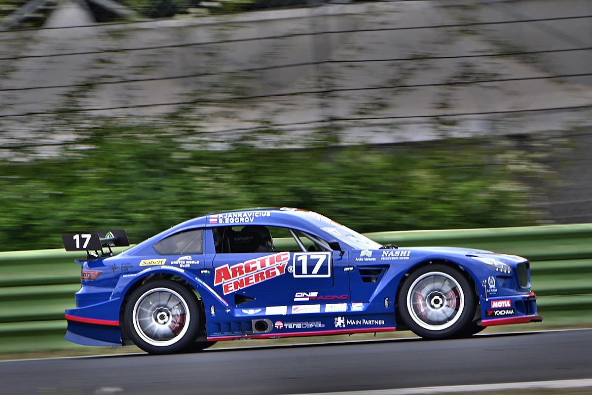 Vallelunga - qualifiche: Jankavicius sull'asciutto, Scionti sul bagnato