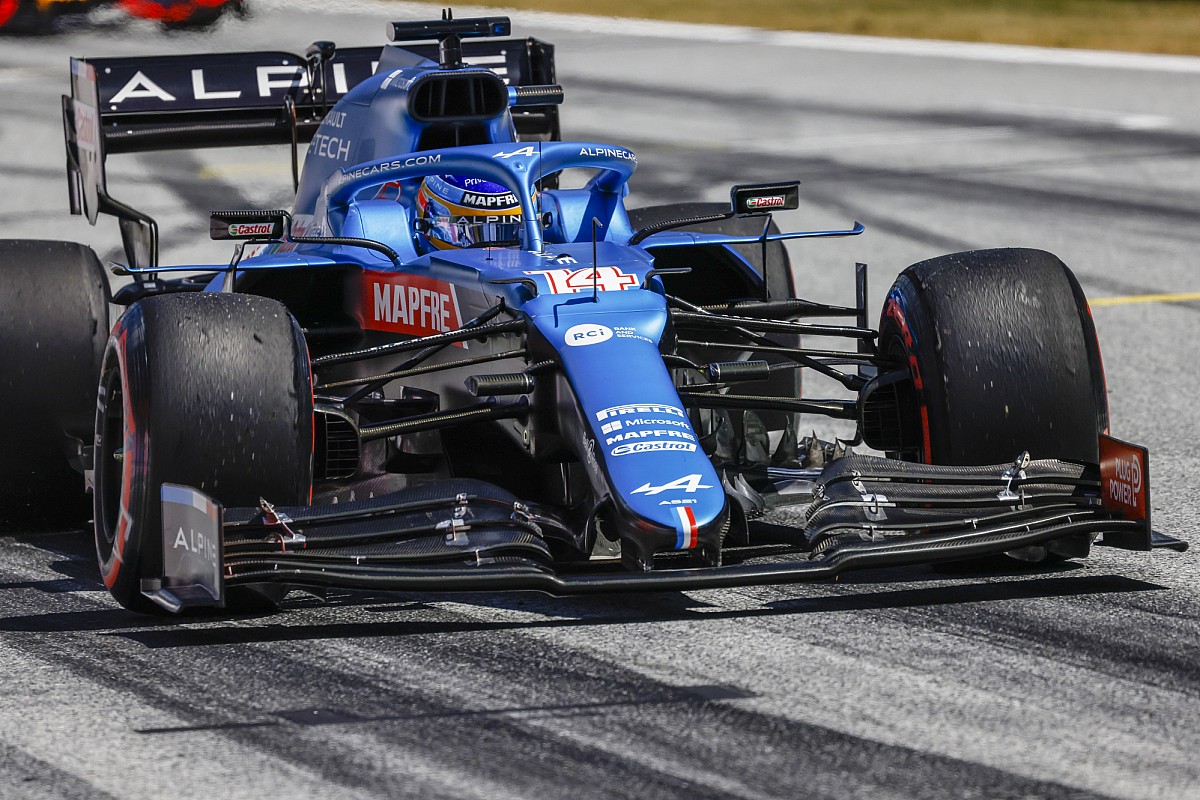 Alonso sajnálja, hogy elvette Russell első williamses pontját
