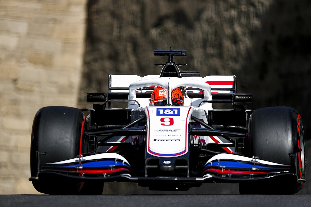 Mazepin, F1'in 'milyarder çocuklarının kulübü' olduğu iddialarını yalanladı