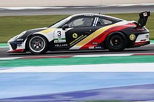 Carrera Cup Italia, è di saetta-Kujala la pole del Porsche Festival