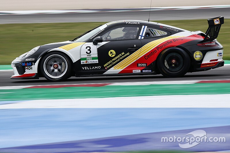 Carrera Cup Italia, è di saetta-Kujala la pole del Porsche Festival