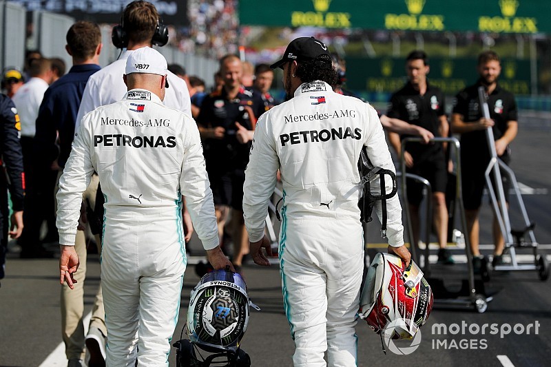 Hamilton hoopt op beter tempo voor race in Hongarije