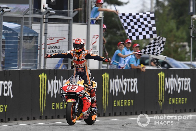 MotoGP Brünn 2019: Marquez siegt nach Startverzögerung souverän