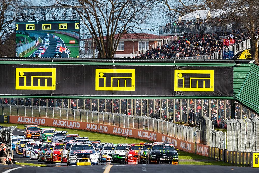 Supercars won't play New Zealand blame game