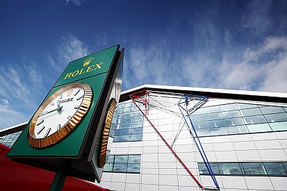 F1 “waiting for details” as quarantine confirmed for UK arrivals