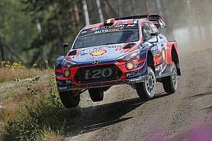 Невилль разложил машину на тестах в Финляндии