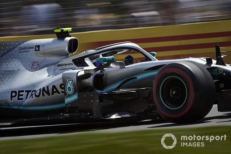 Bottas: "Hay que intentar pasar lo antes posible a Gasly y Ricciardo"