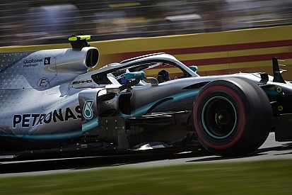 Bottas: "Hay que intentar pasar lo antes posible a Gasly y Ricciardo"