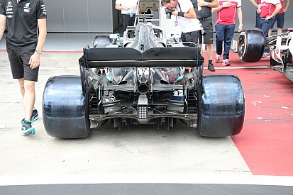 Прохолодніша погода в Сільверстоуні зіграє на користь Mercedes