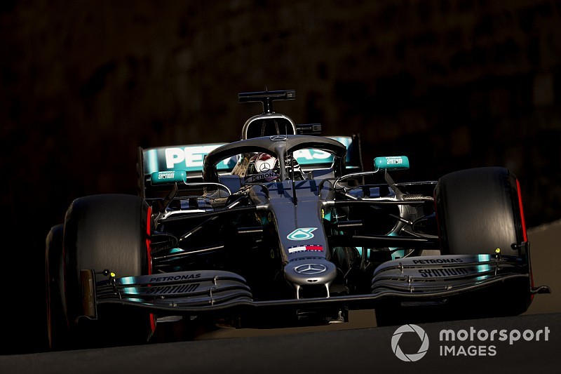 Hamilton couldn't recover from "shocking" first corners