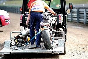 Lorenzo sufre una fractura dorsal