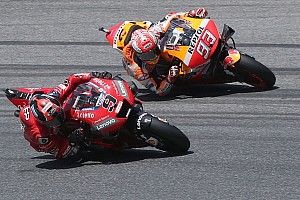 Petrucci admiratif d'un Márquez "à l'aise à la limite"