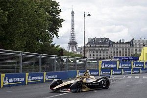 E-Prix di Parigi, Libere 1: Lotterer al comando sull'umido, Bird distrugge la sua vettura