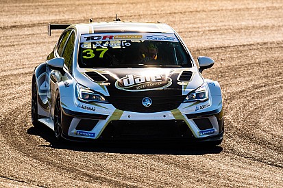 Heimgartner makes Holden TCR switch