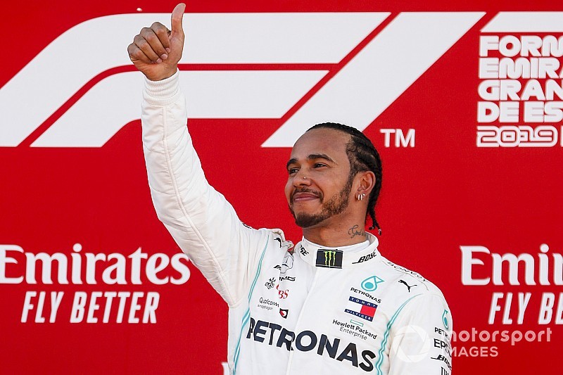 Hamilton se inspiró en un aficionado enfermo para ganar