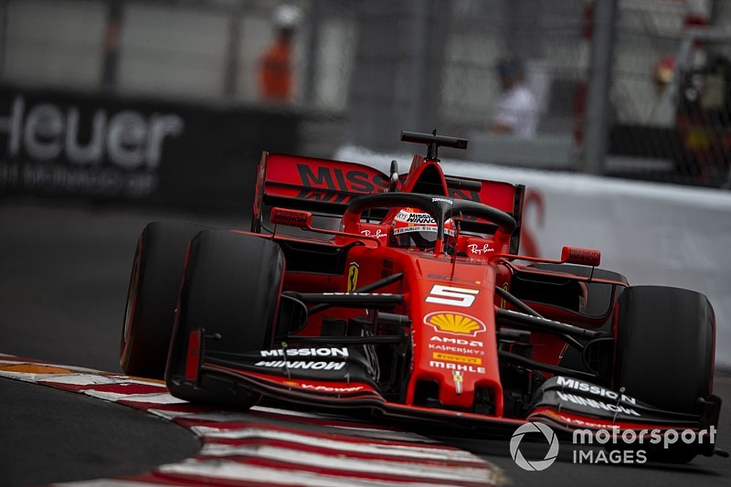 Vettel: Nem olyan rossz a Ferrari, mint amilyennek tűnik