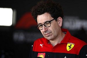 Ferrari’s Binotto F1 split looks ‘strange’, says Brundle
