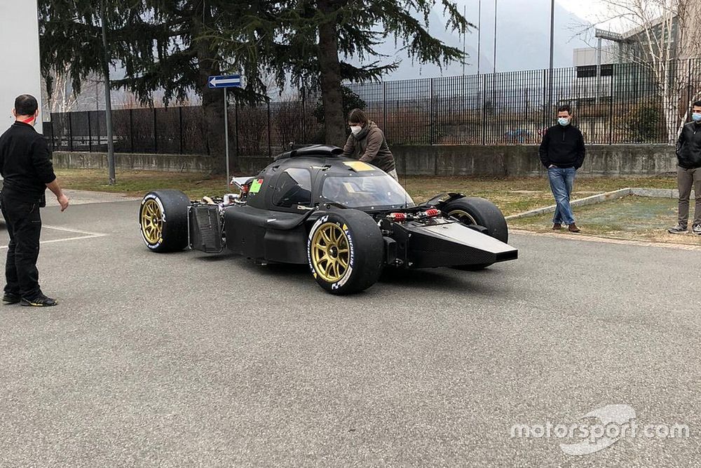 Megtette első lépéseit a Glickenhaus WEC hiperautója + Galéria