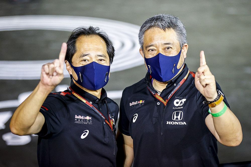 Toyoharu Tanabe, F1 Technical Director, Honda, and Masashi Yamamoto, General Manager, Honda Motorsport 