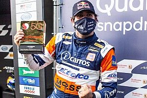 Stock Car - Cacá Bueno celebra pole: "estamos de volta à briga"