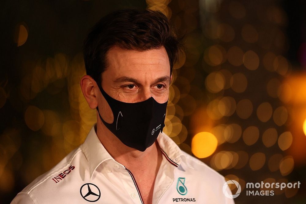 F1: Wolff mostra interesse em Alonso e 'teme' Red Bull e Aston Martin