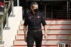 Steiner: "Haas, Mazepin'in süper lisansı konusunda risk almaya istekli"