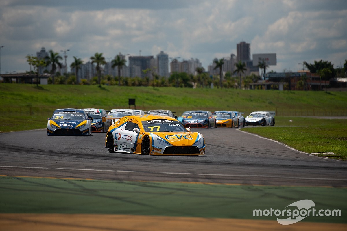 Maior pontuador de Goiânia, Raphael Reis aumenta liderança do campeonato da Stock Light