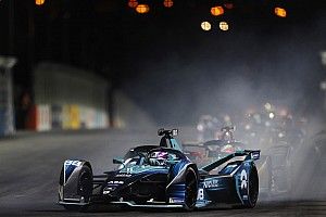 Suudi Arabistan'daki Formula E yarışında füze saldırısı iddiası!