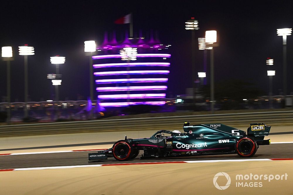 Sebastian Vettel, Aston Martin AMR21