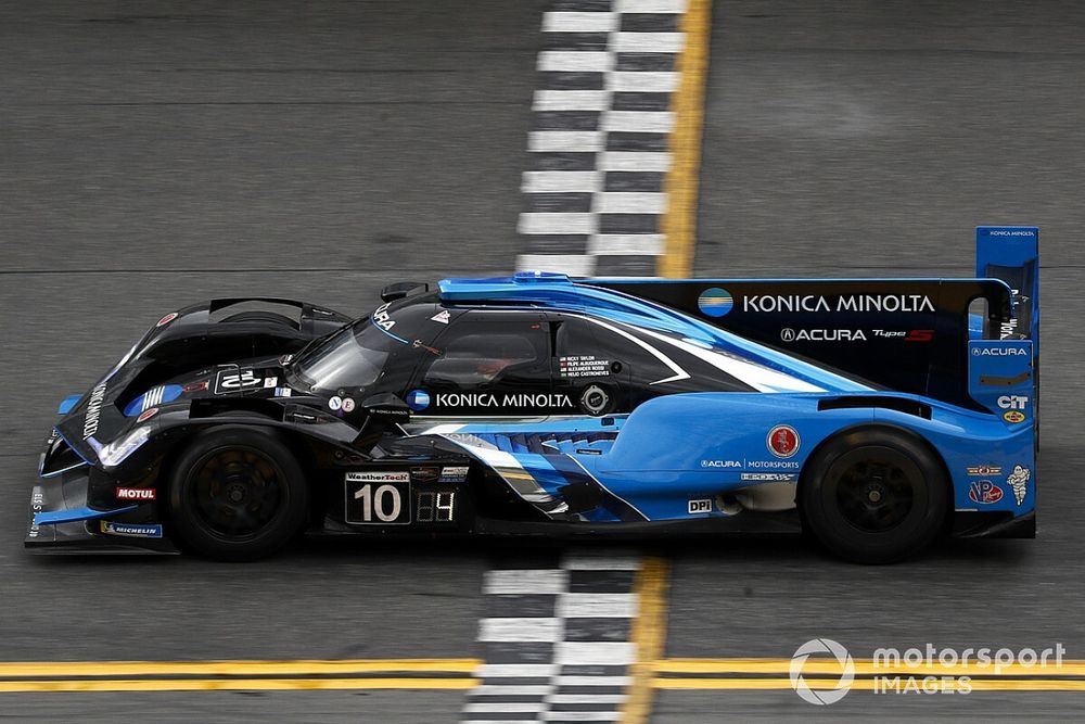 #10 Wayne Taylor Racing Acura ARX-05 Acura DPi: Ricky Taylor, Filipe Albuquerque, Alexander Rossi, Helio Castroneves