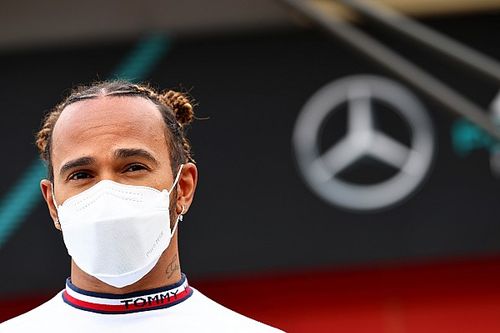 Hamilton a Russell: si no cometes el error no aprendes