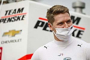 Newgarden stymied by lost steering wheel, lost power, lost laps