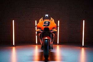 Photos - Toutes les motos de Tech3 en 500cc et MotoGP