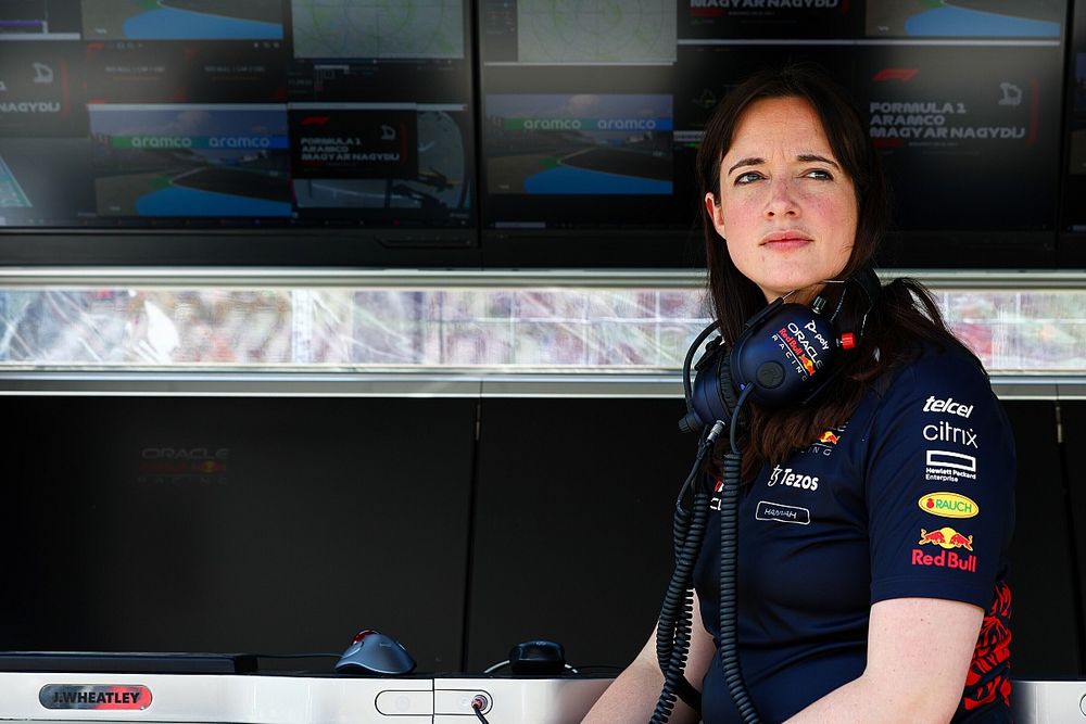 Hannah Schmitz, ingeniera principal de estrategia en Red Bull Racing