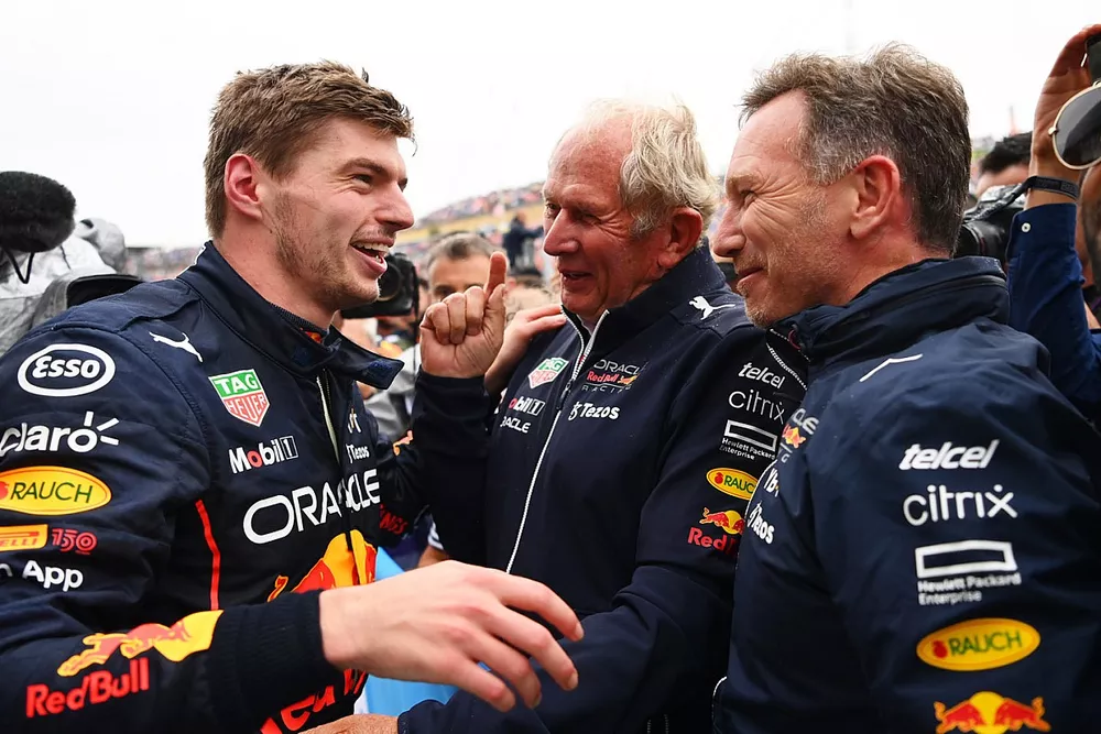 Max Verstappen, Red Bull Racing, Christian Horner, Red Bull Racing Team Principal, Helmut Marko, Red Bull Racing Consultant 