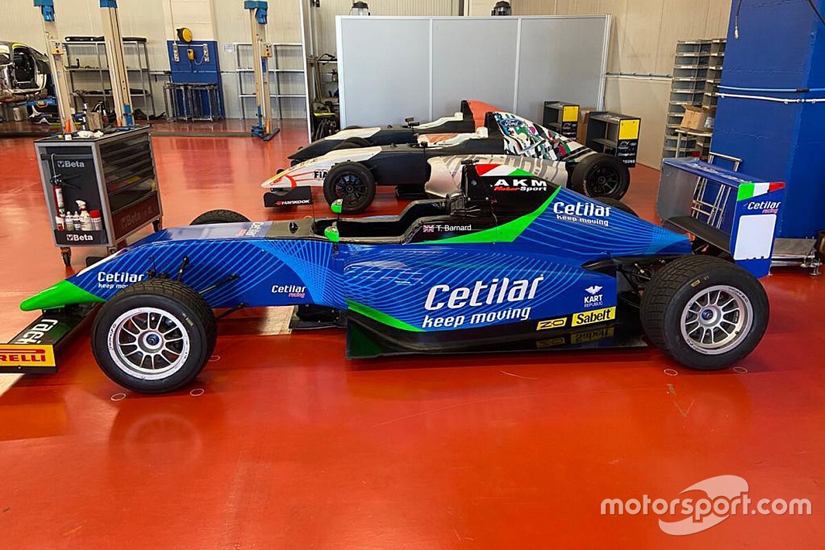 Formula 4: nuova collaborazione AKM-Cetilar Racing per Barnard