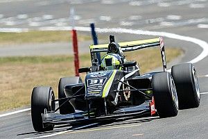 Норрис стал чемпионом серии Toyota Racing