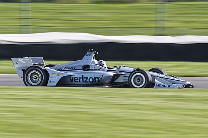 Newgarden lidera la práctica de IndyCar en Road America