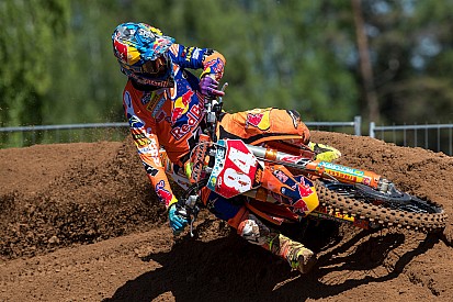 Video: Raast Herlings in Groot-Brittannië naar een nieuwe zege?