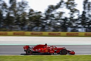 Hamilton diz que Ferrari escondeu o jogo na Espanha