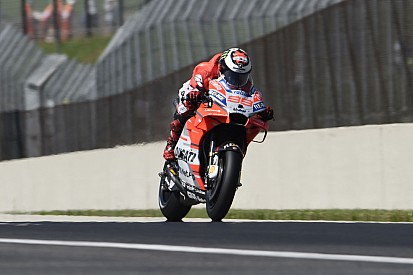 Dominio Ducati al Mugello: trionfa Lorenzo davanti a Dovi e Valentino!
