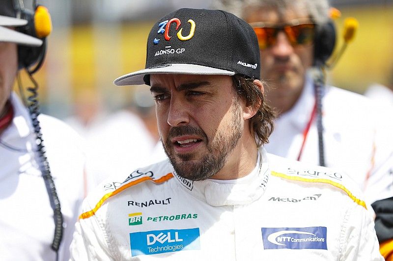 Алонсо пообещал McLaren найти того, кто даст ему возможность бороться за победы