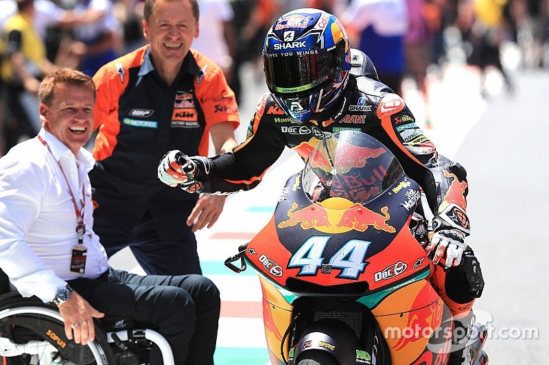 Zarco : Oliveira ? "Quelqu'un de cool, qui réfléchit beaucoup"
