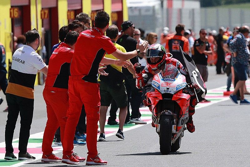 1. Jorge Lorenzo, Ducati Team