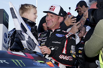 Analysis: Clint Bowyer says "racing is fun again," and so is he