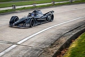 «Это не гонки, а маркетинг». Глава WEC о конкуренции с Формулой Е