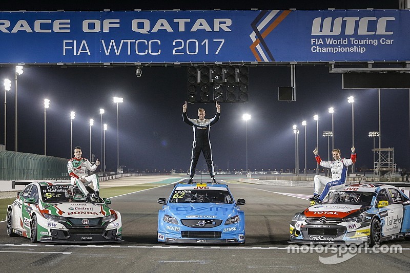Egészen zseniális videóval búcsúzik a WTCC...saját magától