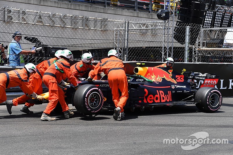 FP3 GP Monako: Ricciardo unggul 0,001 detik, Verstappen kecelakaan