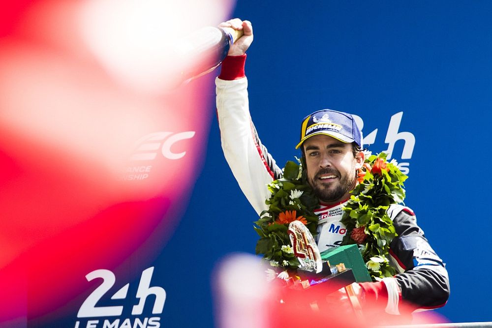 Il vincitore Fernando Alonso, Toyota Gazoo Racing