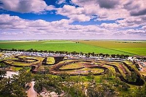 MXGP inspeksi trek kejuaraan dunia motocross junior
